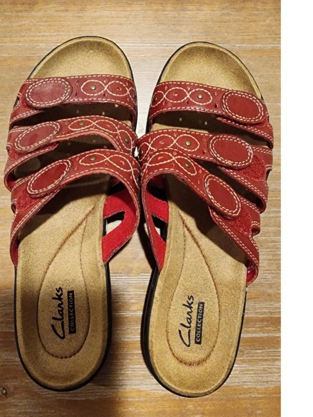 Clarks Woman's Sandals Leisa Cacti Q - Red - Size 6 wide